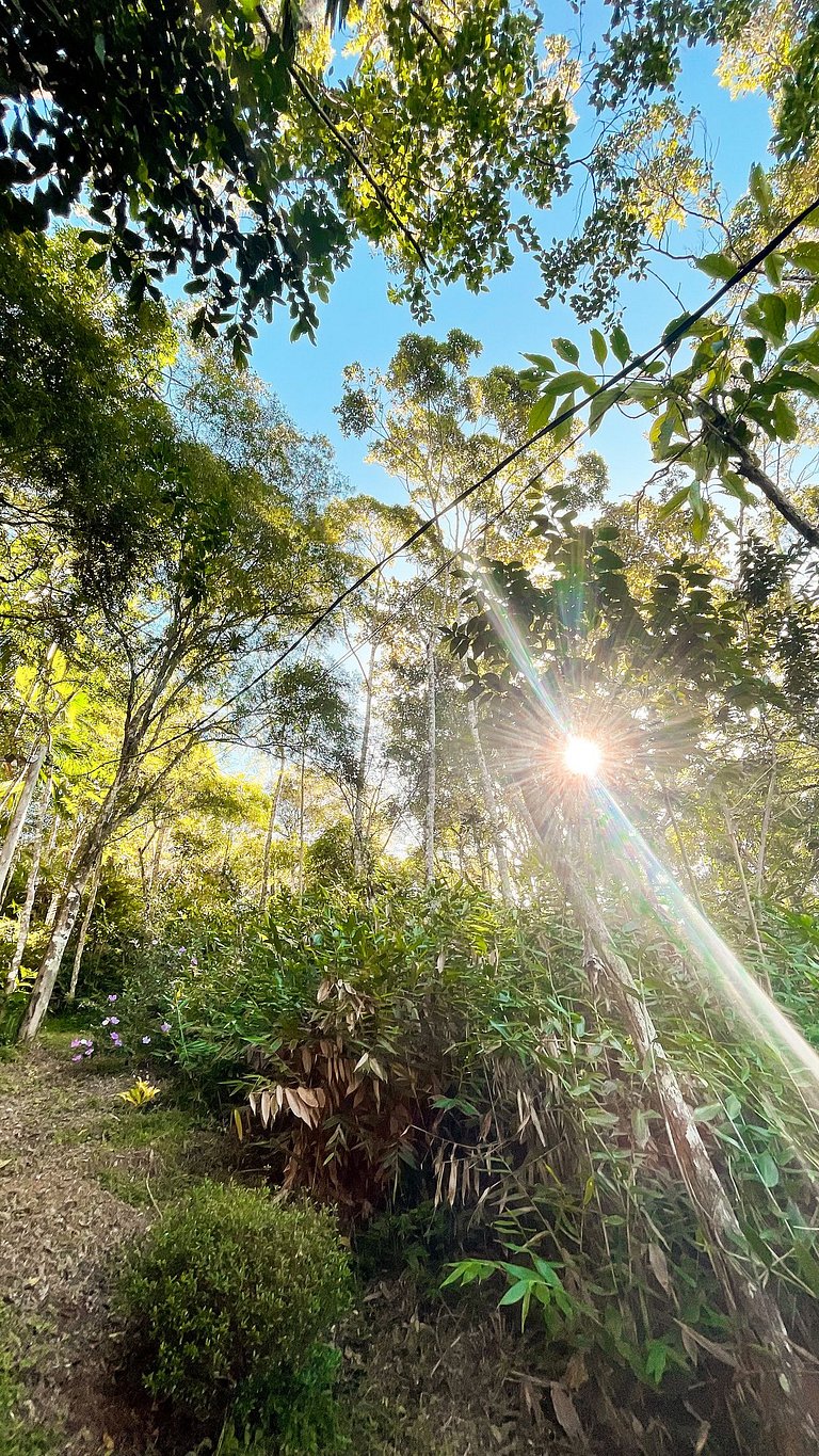 Com hidro em meio à natureza - Mahalo